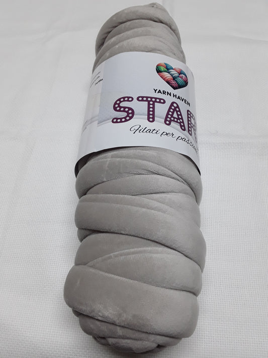 Velvet (Marshmellow) gomitolone da 500g  per realizzare una borsa con le mani